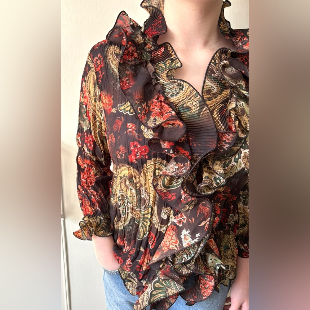 Vintage 90s Laura Petites Ruffled Button Front Pleated Floral and Paisley Blouse - Picture 5 of 15
